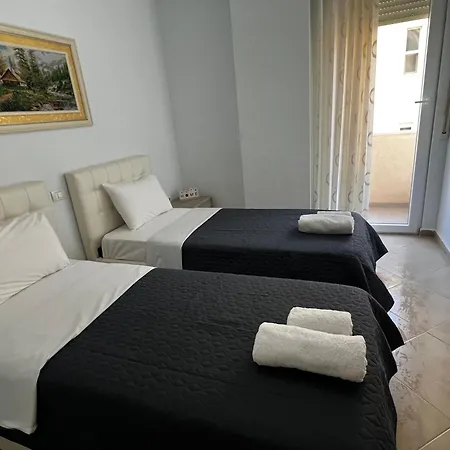 Appartement Modern Two Bedroom By The Sea Durrës