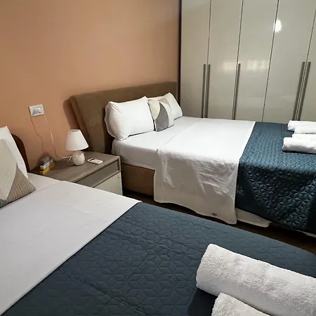 Modern Two Bedroom By The Sea Durrës
