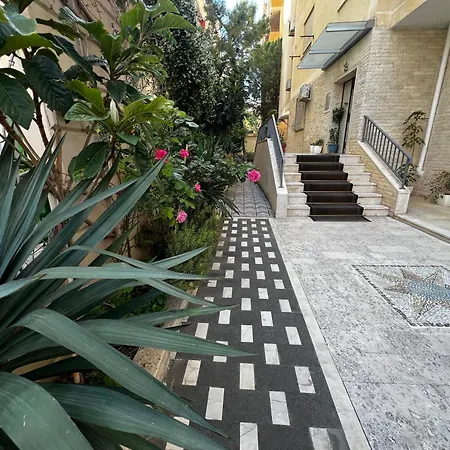 Appartement Modern Two Bedroom By The Sea Durrës
